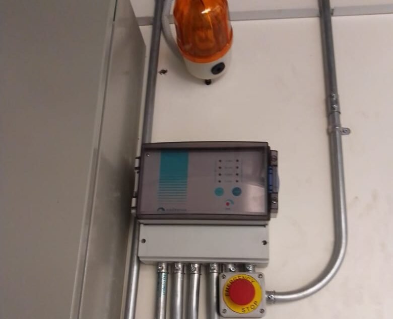 تركيب أنظمة التحكم