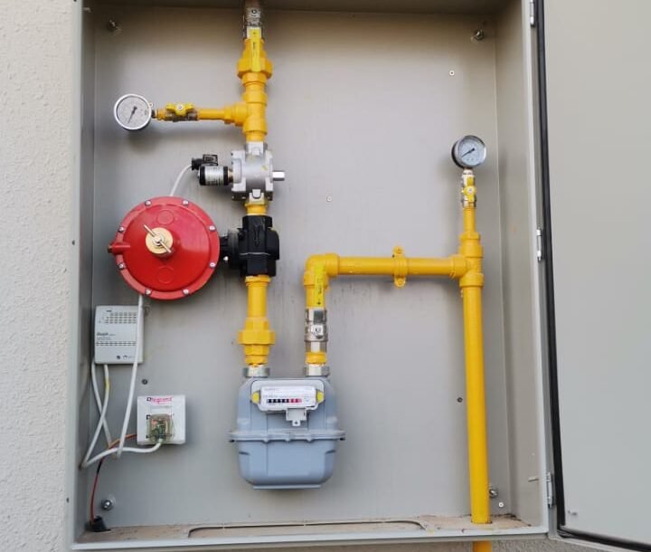 تركيب صندوق تحكم للغاز